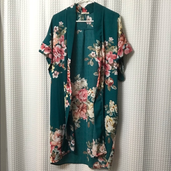 ODDY Other - Gorgeous floral kimono